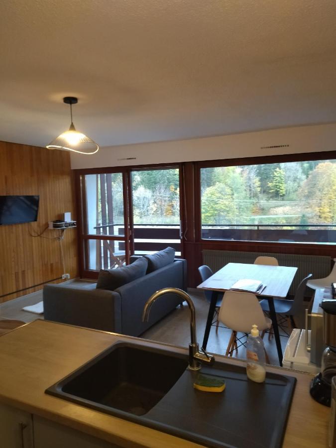 Studio Le Lacuzon Avec Piscine Et Tennis Exterieurs Les Rousses Eksteriør bilde